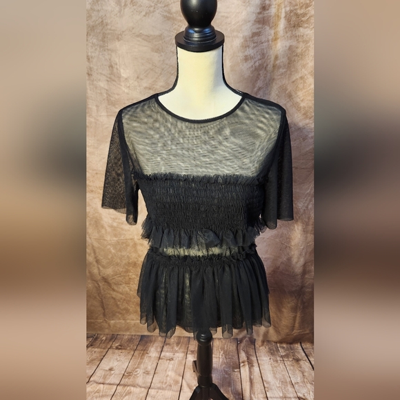 Sheer Mesh Smocked Ruffle Peplum Top – Black – Size US 4 - Picture 2 of 6